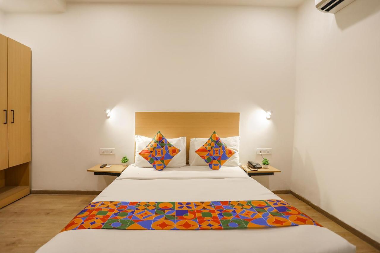 Fabhotel Golden World Ghaziabad Extérieur photo